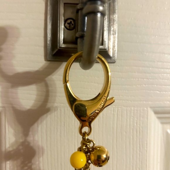 Authentic Louis Vuitton Colorful Key ring accessory - Picture 2 of 5